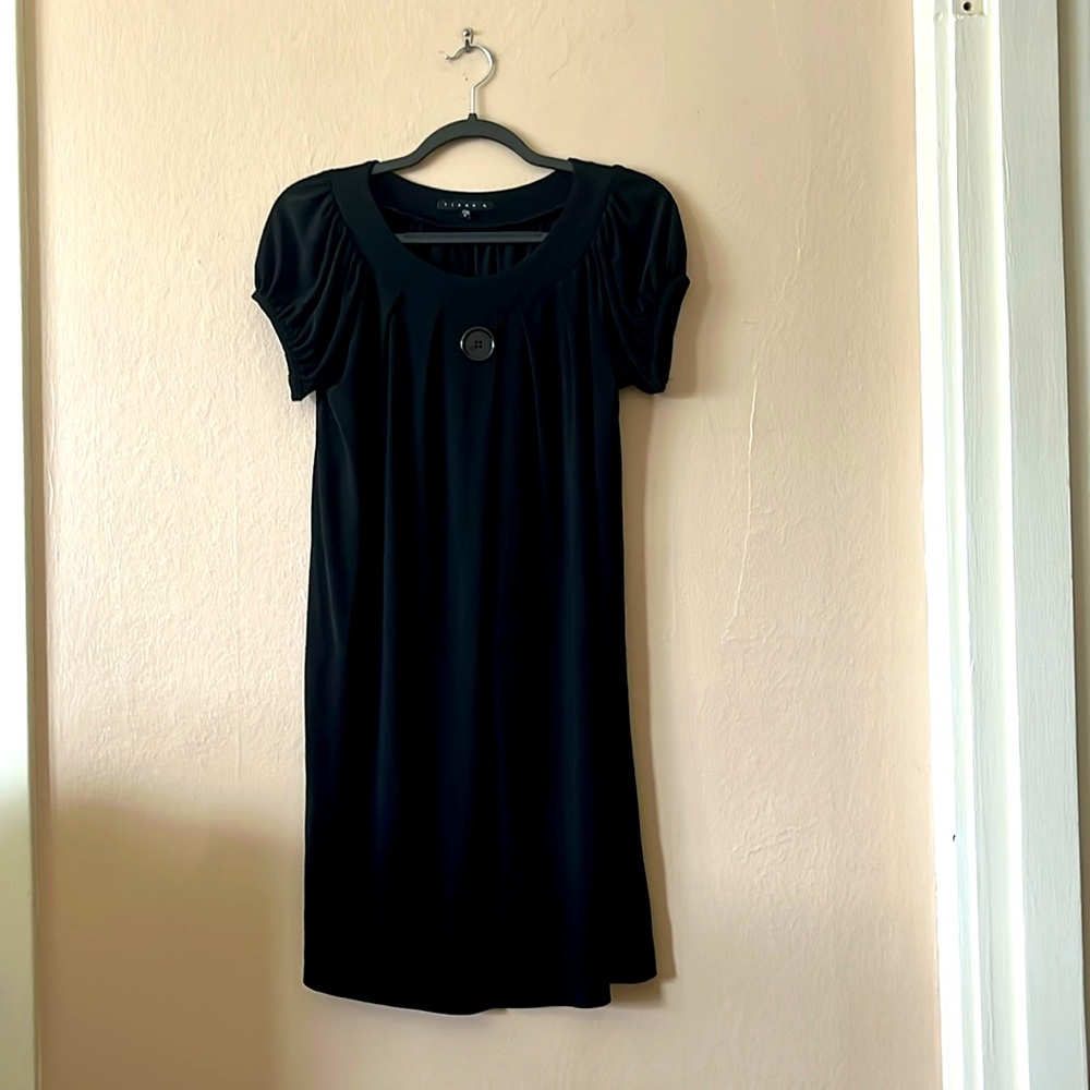 Tiana B. Black Tunic Short Sleeve Dress S